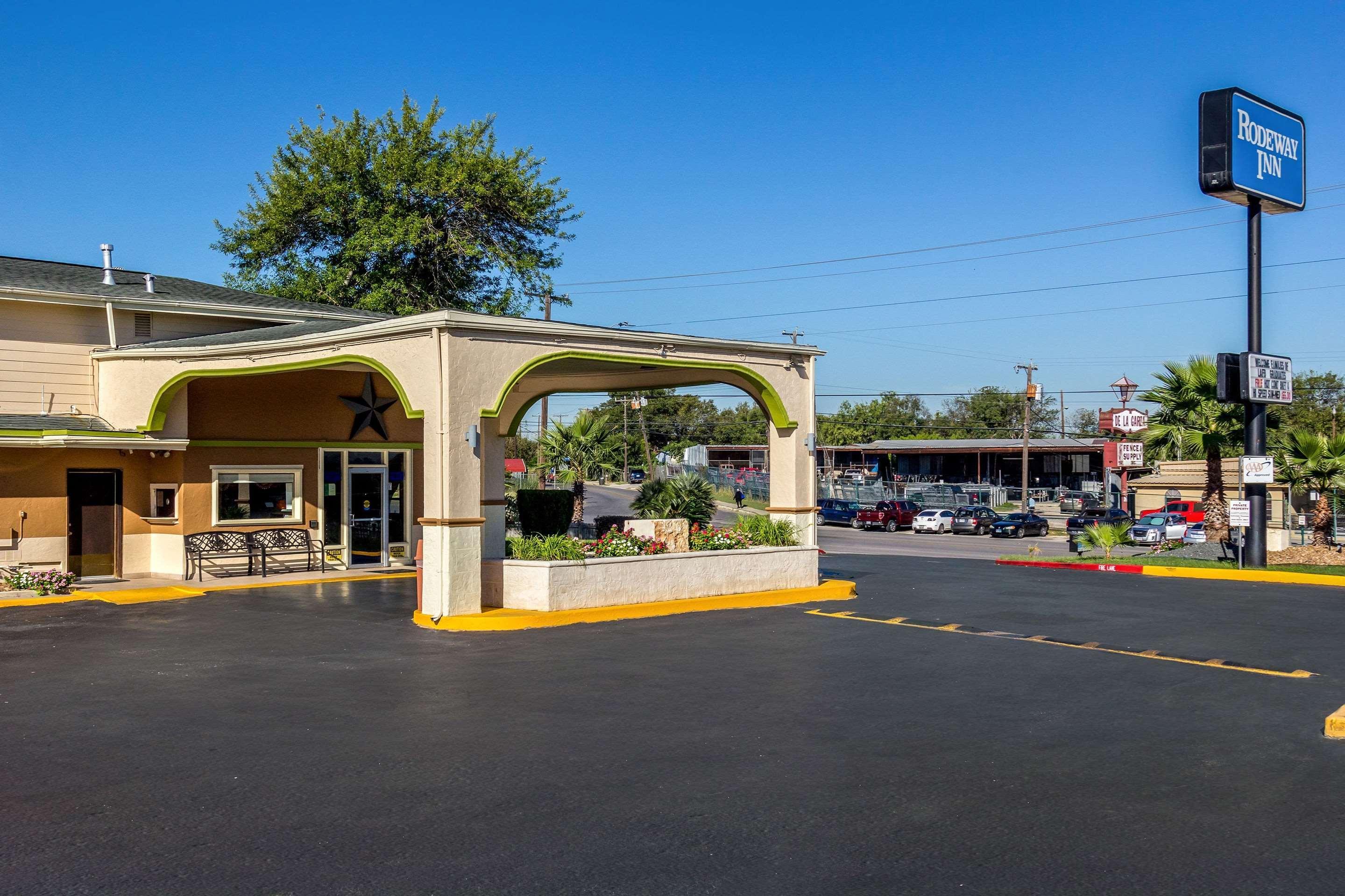 Rodeway Inn San Antonio Lackland Afb - Seaworld Εξωτερικό φωτογραφία